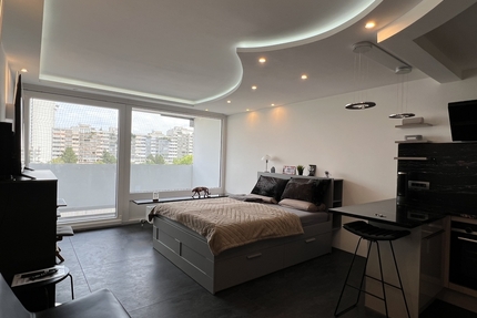 Anspruchsvolles Apartment mit hochwertiger Ausstattung am OEZ (U1U3Bus) - München