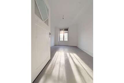 Wohnung zum Mieten in Stuttgart 450,00 € 20 m²