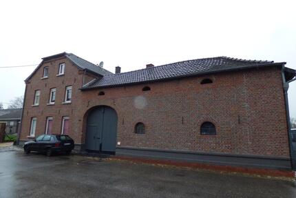 Wohnung im 1. OG eines urigen Bauernhofs - Erkelenz