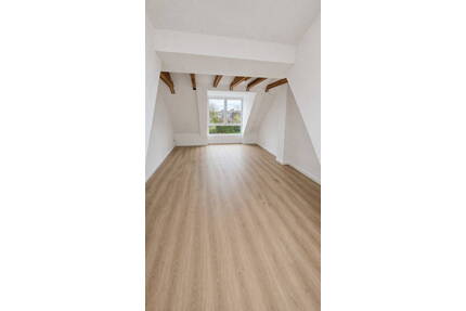 Erstbezug nach Dachausbau - moderne 2-Zimmer-Wohnung mit Effizienzklasse A - Hannover Ahlem