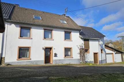 Haus zum Kaufen in Duppach 179.000,00 € 174 m²