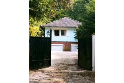 Haus Provisionsfrei !!! 1100qm Grundstück. - Hamburg Wandsbek