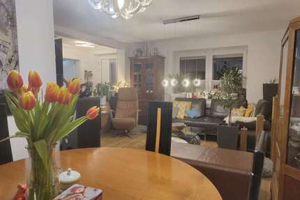 Haus zum Mieten in Gunzenhausen 1.500,00 € 165 m²