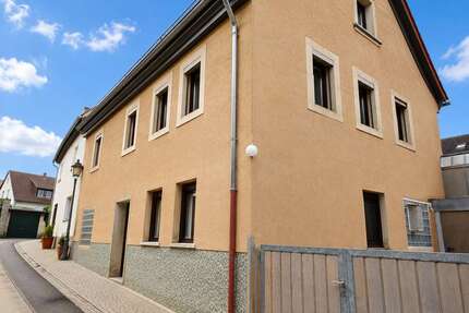 Haus zum Kaufen in Würzburg 405.000,00 € 121 m²