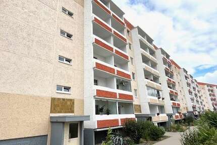 Wohnung zum Mieten in Waren (Müritz) 350,00 € 59.69 m²