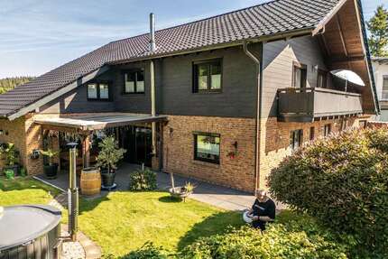 Haus zum Kaufen in Kreuzau 675.000,00 € 205 m²