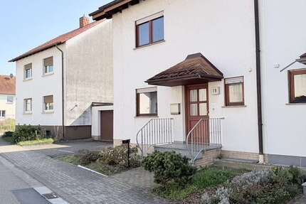 Haus zum Kaufen in Sankt Leon-Rot 593.000,00 € 162 m²