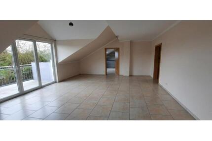 4-Zimmer-Wohnung mit Balkon in ruhiger Lage - Bad Camberg