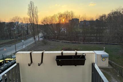 Single Wohnung zentral gelegen in Lichtenberg-Herzbergpark - Berlin