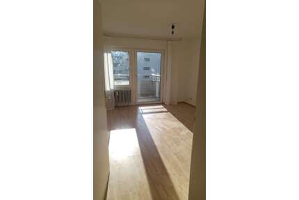 Wohnung zum Mieten in Stuttgart 1.010,00 € 62 m²