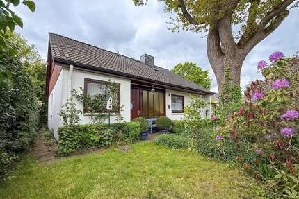 Haus zum Kaufen in Uetersen 329.000,00 € 124.89 m²