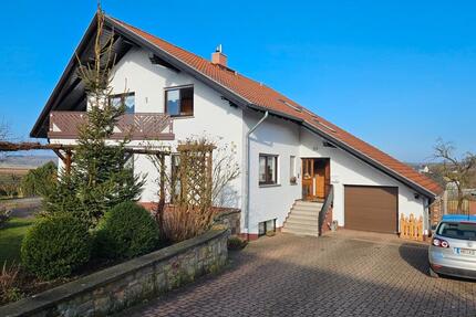 Familienfreundliches Einfamilienhaus - Frielendorf