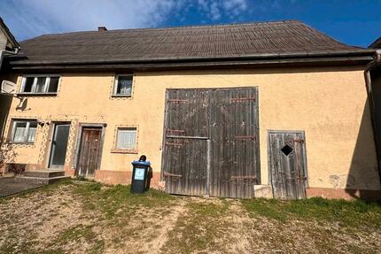 Bauernhaus - 88.000,00&nbsp;EUR Kaufpreis, ca.&nbsp; 75,00&nbsp;m&sup2; in Engen (PLZ: 78234)