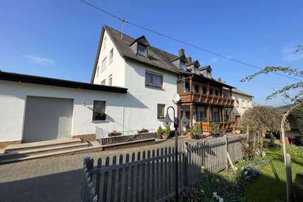 Haus zum Kaufen in Osann-Monzel 489.000,00 € 315 m²