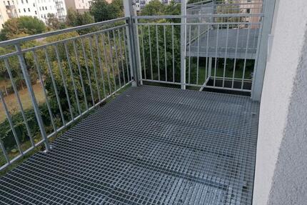 2-Raumwohnung mit Balkon und EBK in Bahnhofsnähe - Brandenburg an der Havel