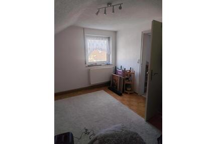 Dachgeschoss Wohnung zu vermieten - Leipheim