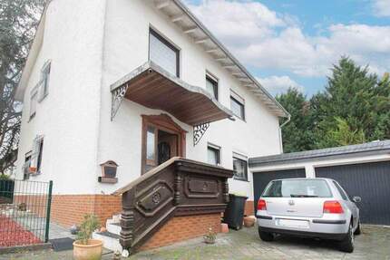 Charmantes Zwei- bis Dreifamilienhaus mit grüner Oase und hervorragender Lagequalität in Wörrstadt