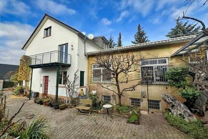 Seltene Kombination aus Wohnhaus und großer Halle auf einem ca. 1.050 qm großen Grundstück ! - Mannheim Neuostheim
