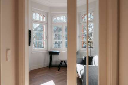 Wohnung zum Kaufen in Düsseldorf 1.585.000,00 € 120 m²