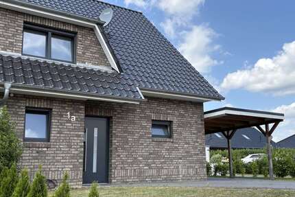 Haus zum Kaufen in Fredenbeck 389.000,00 € 136 m²