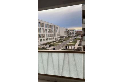 Moderne, helle 2 Zimmer Wohnung mit EBK und Balkon - Erfurt Johannesvorstadt