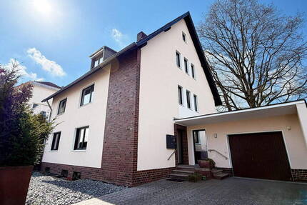 Investieren in Qualität: leerstehendes Mehrfamilienhaus mit 3 geteilten Einheiten in Köln