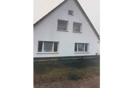 schöne grosse 5 Raum Wohnung in 17392 Sarnow-OT - Rodenberg