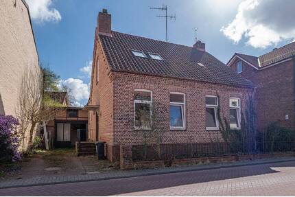 Grundstück in Top-Lage mit Altbestand! - Stade