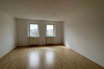 Wohnung zum Kaufen in Zwickau 59.000,00 € 65 m²