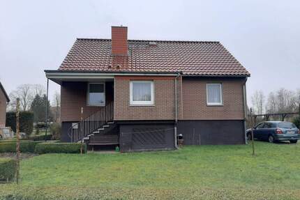 Eigenheim im Amt Neuhaus - 98.000,00&nbsp;EUR Kaufpreis, ca.&nbsp; 130,00&nbsp;m&sup2;&nbsp;Wohnfl&auml;che in Zeetze (PLZ: 19273)