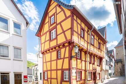 Haus zum Mieten in Bad Münstereifel 1.260,00 € 126 m²