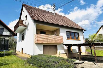 Haus zum Kaufen in Hofheim 220.000,00 € 130 m²