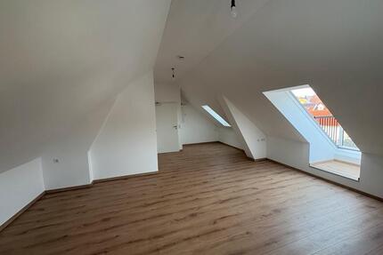 Helle 1 Zimmer Wohnung direkt am Bahnhof Obg. - Aichach