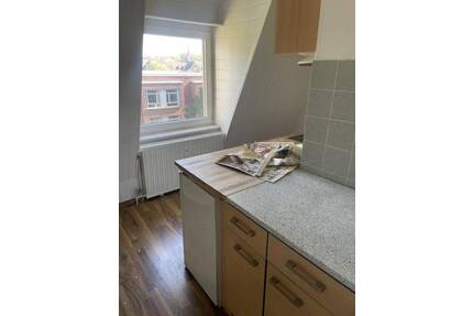 Geräumige Dachgeschosswohnung in Sterkrade - Oberhausen Sterkrade-Mitte