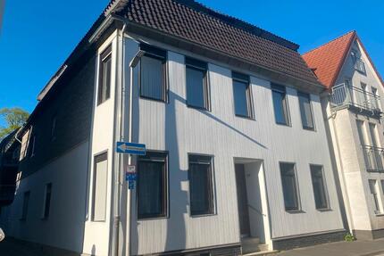 4-ZKB und Garten im 2-FH in Lemgo-Innenstadt