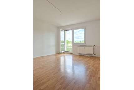 Wohnung zum Mieten in Chemnitz 341,00 € 55.25 m²