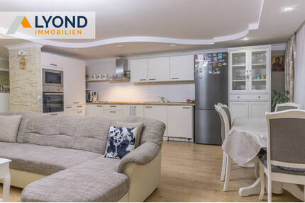 Helle 3-Zimmer-Wohnung mit Aufzug, Balkon und Top-Ausstattung - sofort bezugsbereit - Schramberg / Sulgen