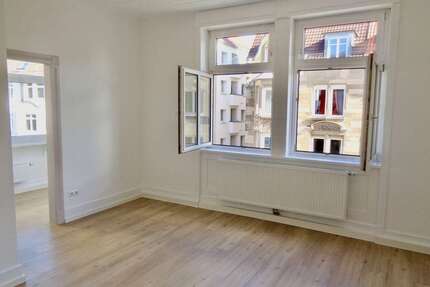 Wohnung zum Mieten in Stuttgart 1.250,00 € 75.6 m²