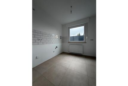 Kernsanierte 1,5 Zimmer EG-Wohnung in Duisburg Meiderich