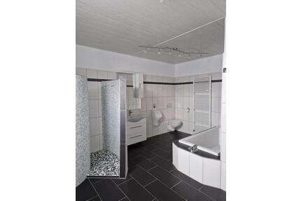 Käshofen 3 ZKB - ETW Reihenhaus - frei ab 01.05.26 von Privat - Bechhofen