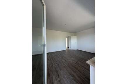 Wohnung zum Mieten in Enger 566,77 € 75.57 m²
