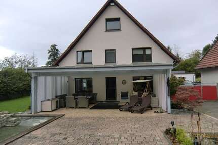 Haus zum Kaufen in Lemgo 161.000,00 € 147 m²