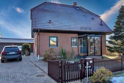 Haus zum Kaufen in Jacobsdorf 275.000,00 € 110 m²