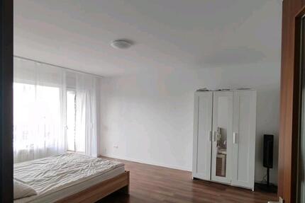 Ruhige Wohnung in Ettlingen - 905,00&nbsp;EUR Kaltmiete, ca.&nbsp; 41,00&nbsp;m&sup2; in Ettlingen (PLZ: 76275)