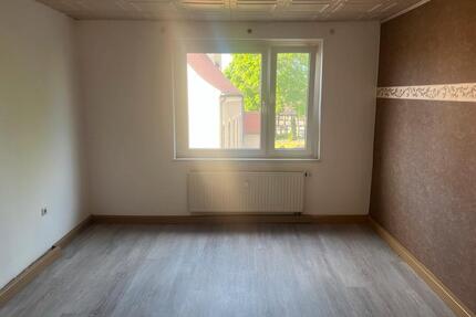 3 Zimmer Wohnung zu vermieten, 72 qm, 2 Etage - Schmölln