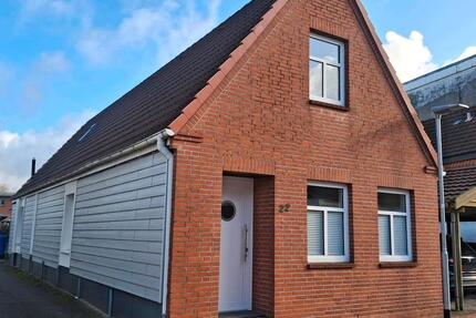 Gemütliches 120m² Haus mit kleinem Garten – Zentrumsnah zur Miete - Heide