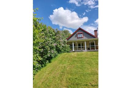 Gepflegtes Reihenhaus mit Seezugang in Värmland - Berg