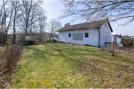 Haus zum Kaufen in Bogen 299.000,00 € 243.54 m²