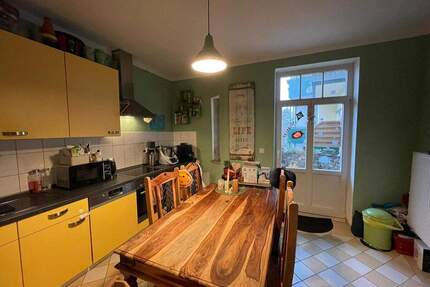 Lebendiges Leipzig: Ihre Traum-Immobilie in Connewitz wartet mit 3 Zimmern & Balkon
