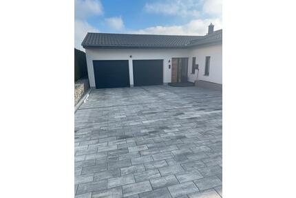 Vermiete Bungalow mit Garten (Niedrig Energiehaus) - Aldersbach